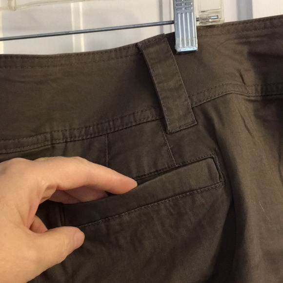 30W Cocoa Brown Chino Bermuda Shorts from Avenue - Picture 7 of 17